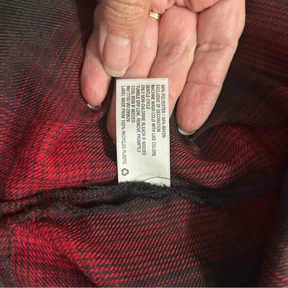 Knox Rose BOHO style red/black plaid blouse size small - Picture 10 of 10